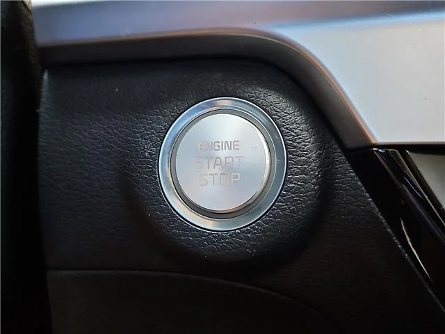 Used 2024 Dawning Red KIA S Front-Wheel Drive image 18