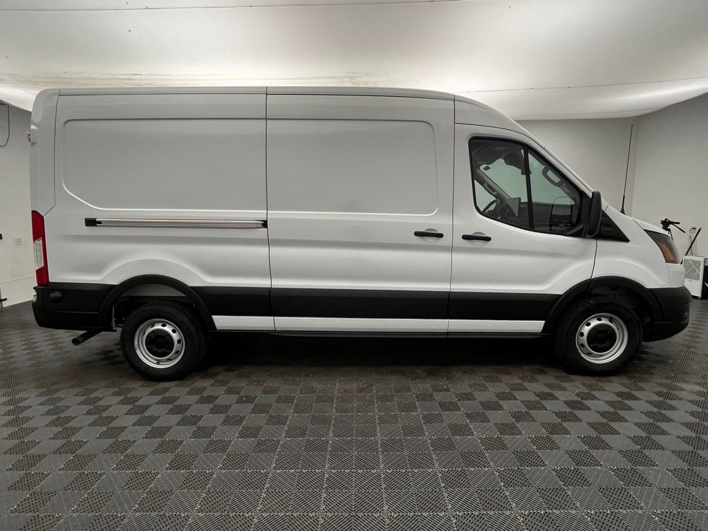 New 2026 White Ford Base image 10