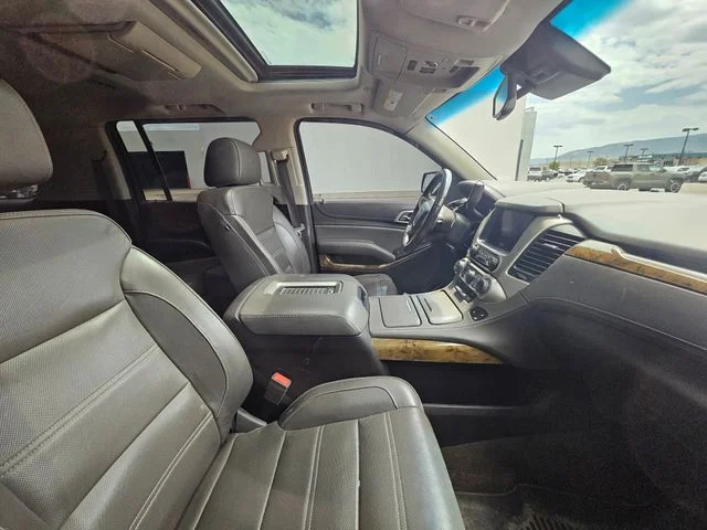 Used 2017 White Frost GMC Denali image 18