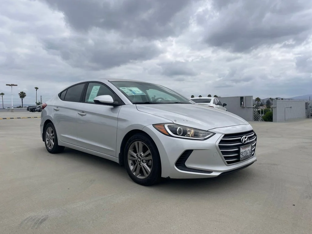 2017 Hyundai Elantra 2.0 SE A/T's photo