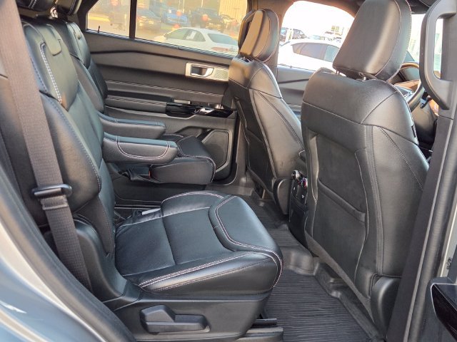 Used 2022 Silver Ford ST image 16