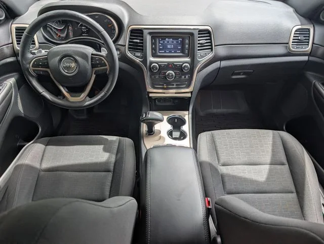 Used 2014 Brilliant Black Crystal Pearlcoat Jeep Laredo image 11