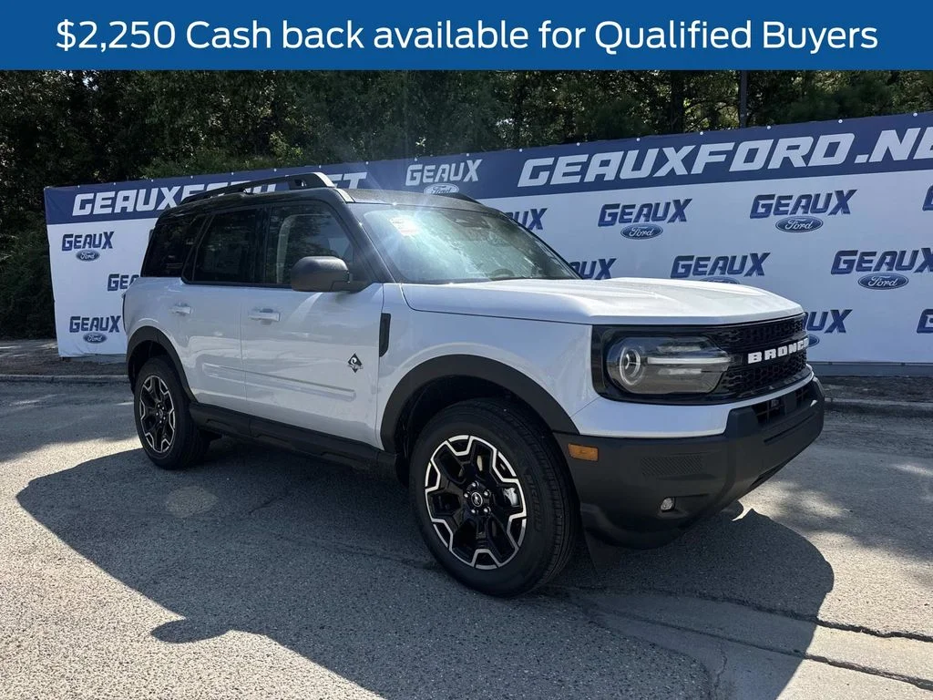 New 2026 Space White Metallic Ford Outer Banks® image 2
