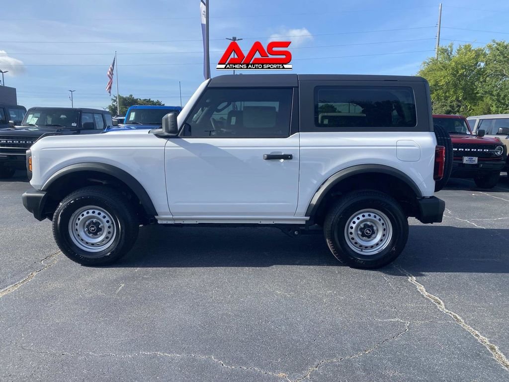 New 2026 Oxford White Ford Base image 5