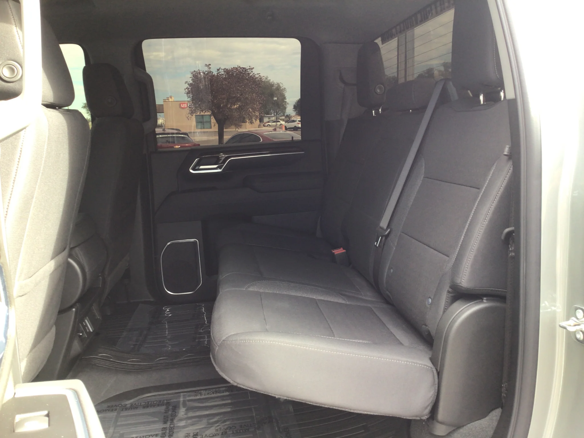 Used 2026 Sterling Metallic GMC SLE image 9