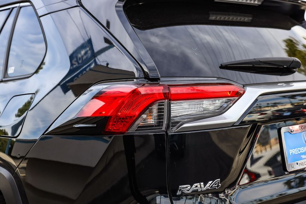 Used 2019 Midnight Black Metallic Toyota Limited image 8