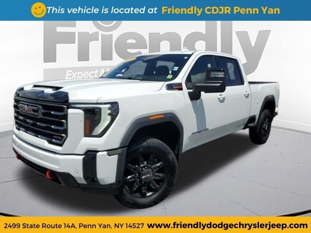 Used 2025 White GMC AT4 image 1