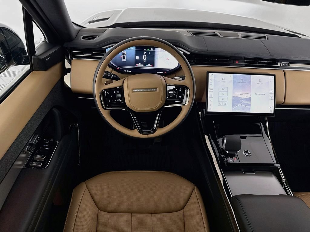 New 2026 Santorini Black Land Rover Dynamic SE image 19