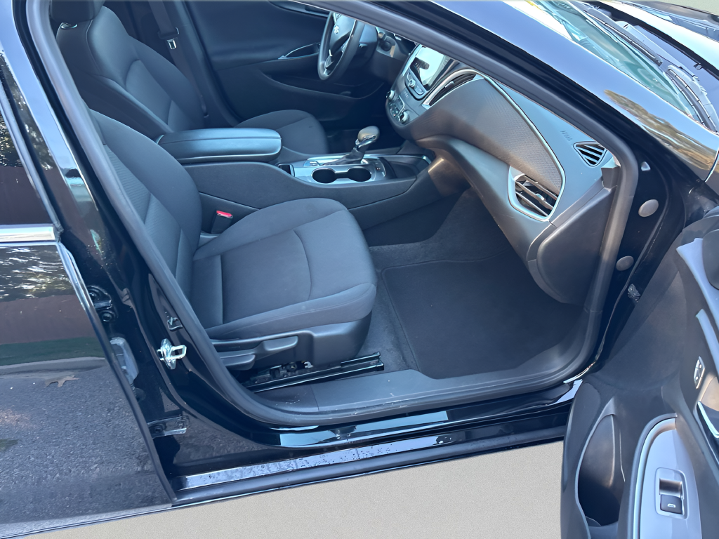 Used 2024 Black Chevrolet LT image 13