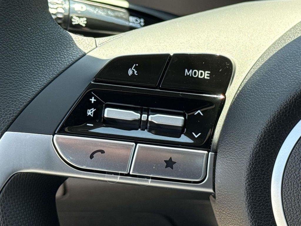 New 2026 White Hyundai SE image 22