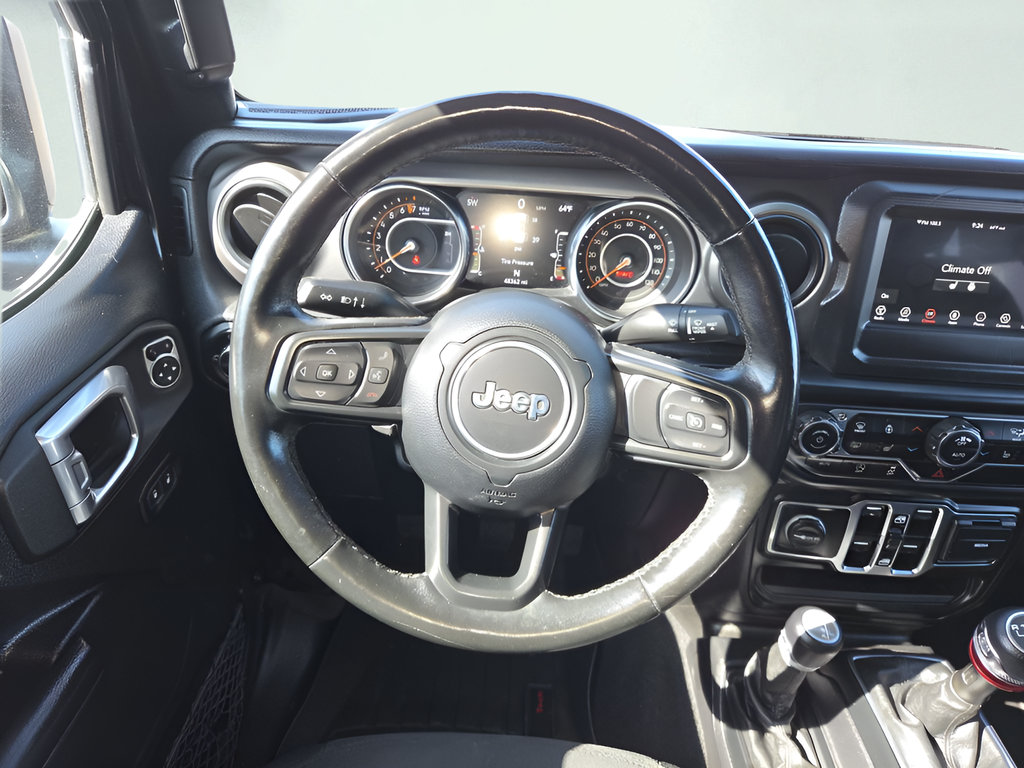 Used 2021 Black Jeep Sport image 8