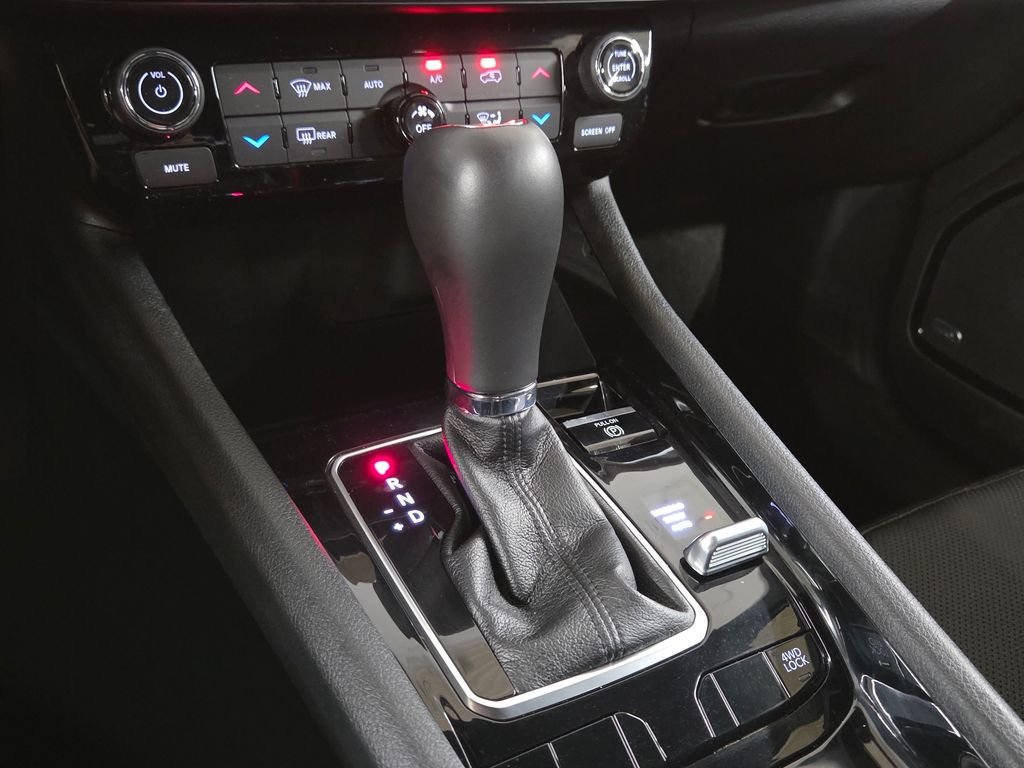 Used 2024 White Jeep Limited image 26