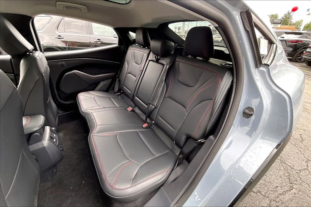 New 2026 Glacier Gray Metallic Tri-coat Ford Premium image 25