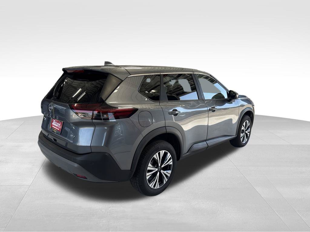 Used 2023 Gray Nissan SV image 9
