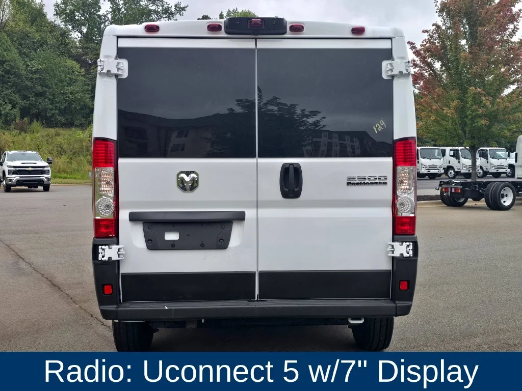 Used 2025 White Ram Base image 3
