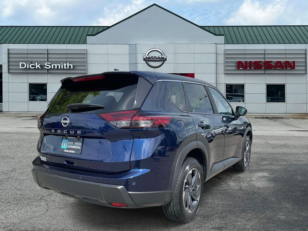 2025 Nissan Rogue SV - Photo 6
