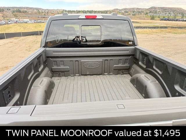 New 2026 Carbonized Gray Metallic Ford XLT image 7