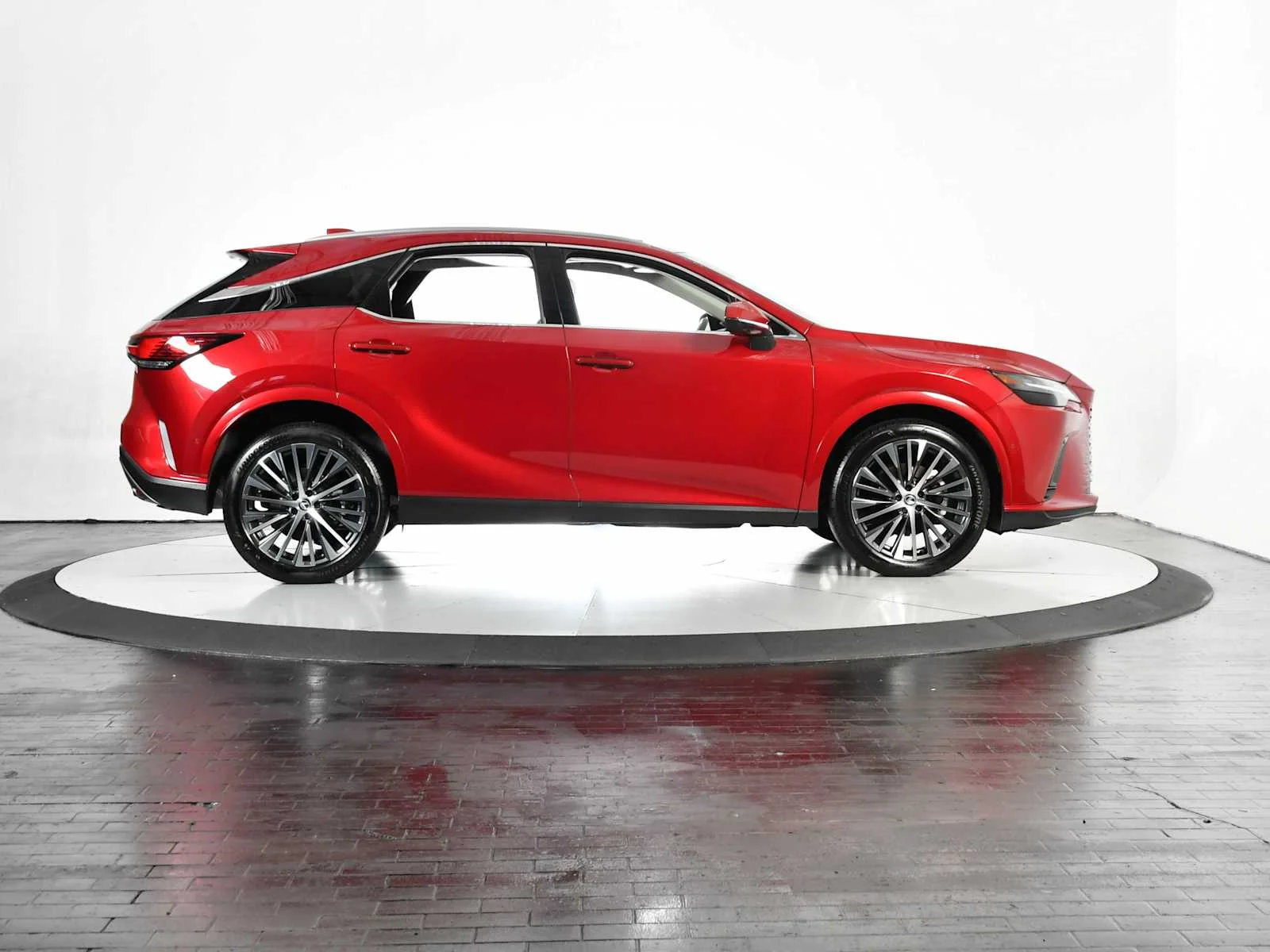 Certified Used 2025 MATADOR RED MICA Lexus Premium Plus image 8