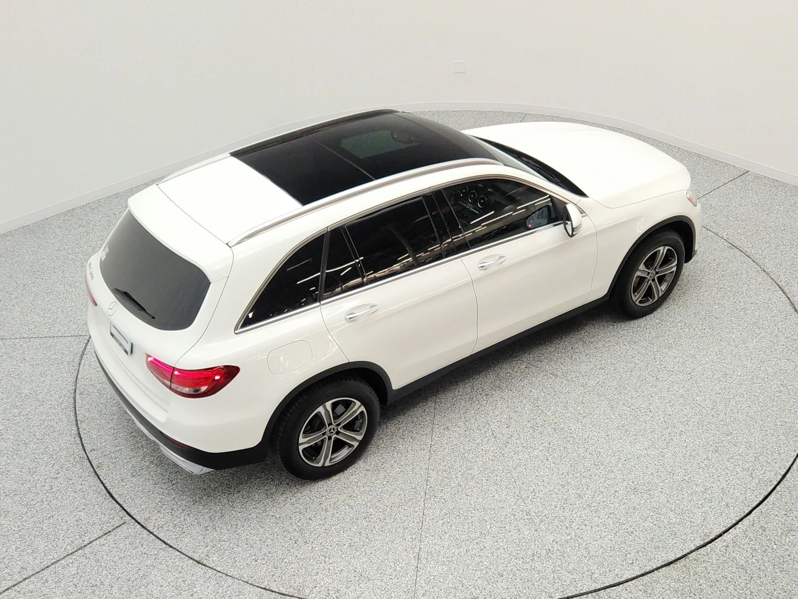 Used 2019 Polar White Mercedes-Benz GLC 300 SUV image 27