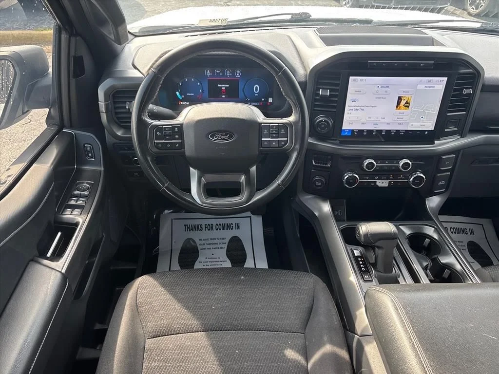 Certified Used 2024 Oxford White Ford XLT image 22