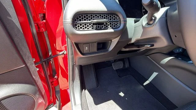 2027 Honda HR-V Sport - Photo 31