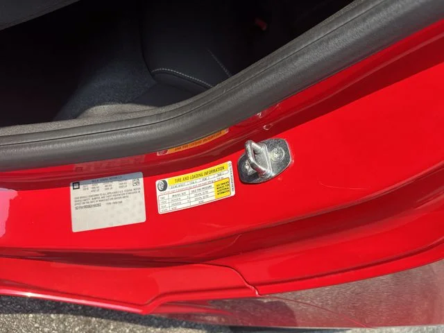 Used 2016 Red Chevrolet 1LT image 34