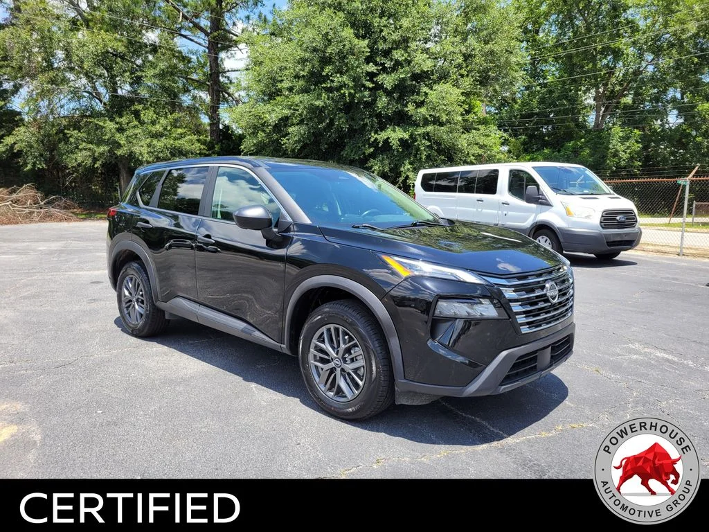 Used 2024 Black Nissan S image 8
