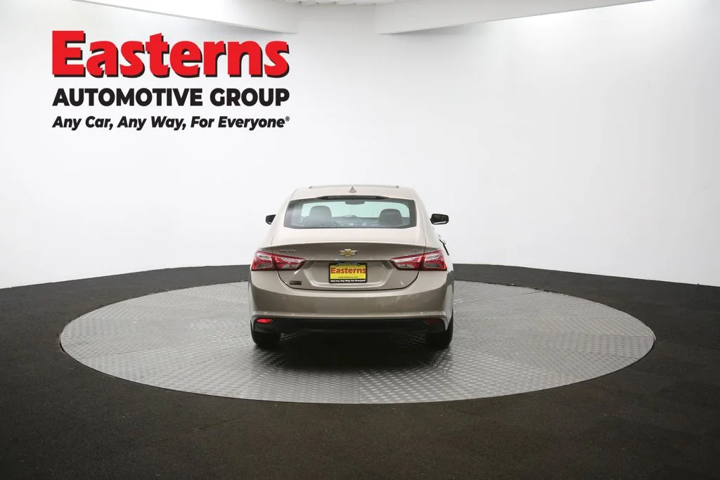 Used 2022 Gray Chevrolet LT image 37