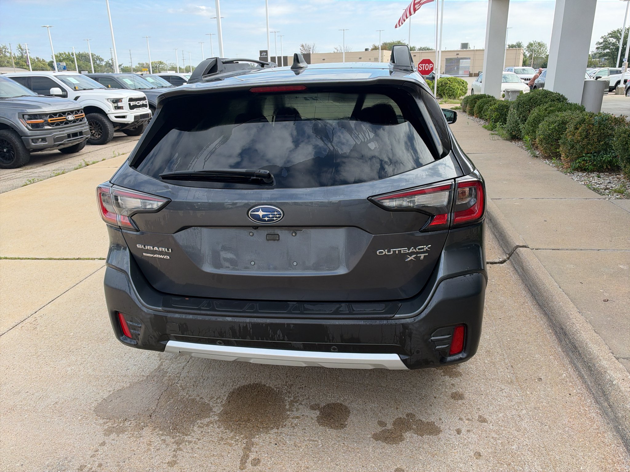 Used 2021 Magnetite Gray Metallic Subaru Limited XT image 7