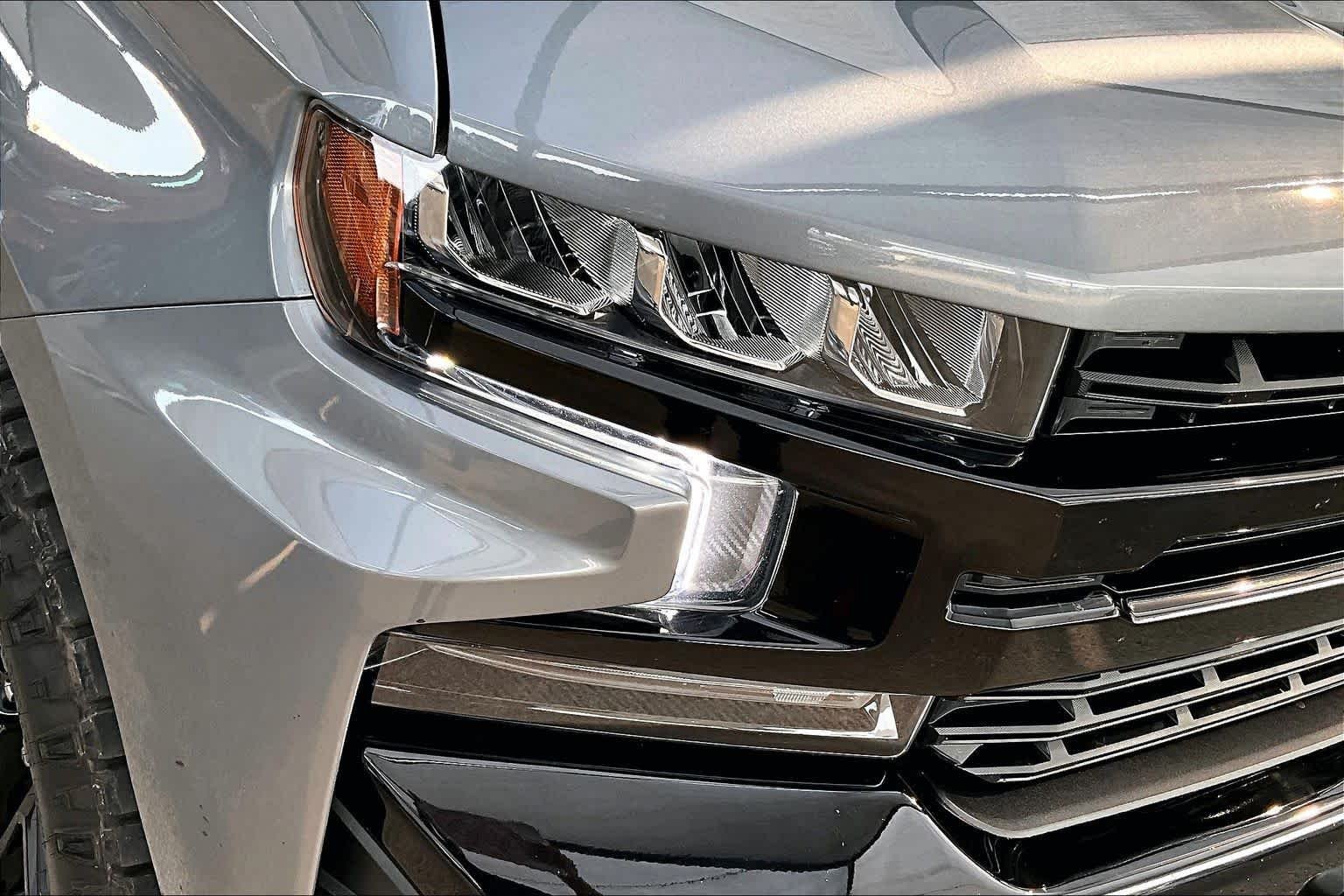 Used 2021 Satin Steel Metallic Chevrolet LT Trail Boss image 28