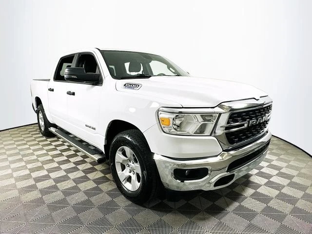 Certified Pre-Owned 2024 Ram 1500 Big Horn/Lone Star