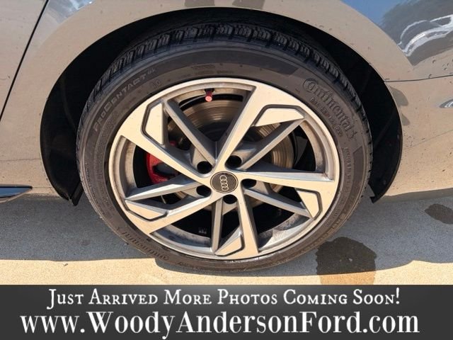 Used 2024 Daytona Gray Pearl Effect Audi 45 S line Premium Plus image 8