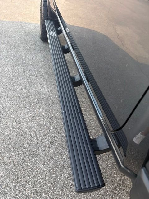 Used 2020 Blue GMC Base image 10