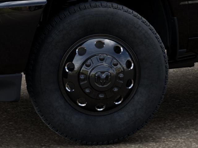 New 2027 Diamond Black Crystal Pearl-Coat Exterior Paint RAM Big Horn image 16