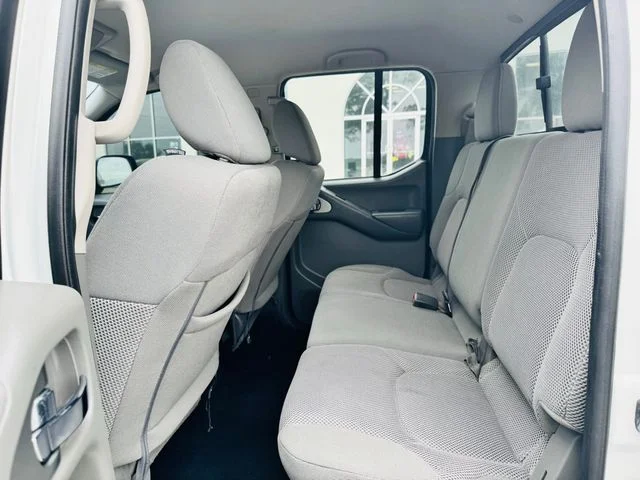 Used 2019 White Nissan SV image 21