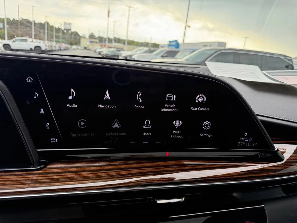 Used 2021 BLACK RAVEN Cadillac Premium Luxury image 23