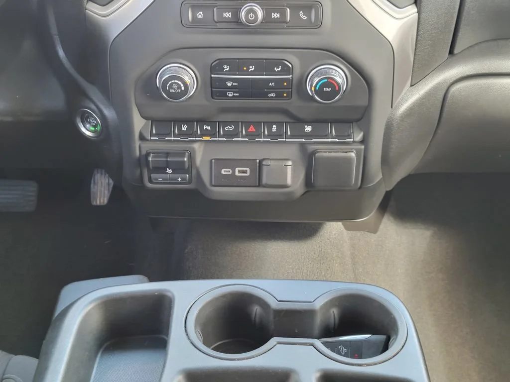 Used 2025 Slate Gray Metallic Chevrolet Custom image 22