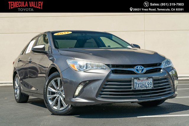 2017 Toyota Camry Hybrid XLE