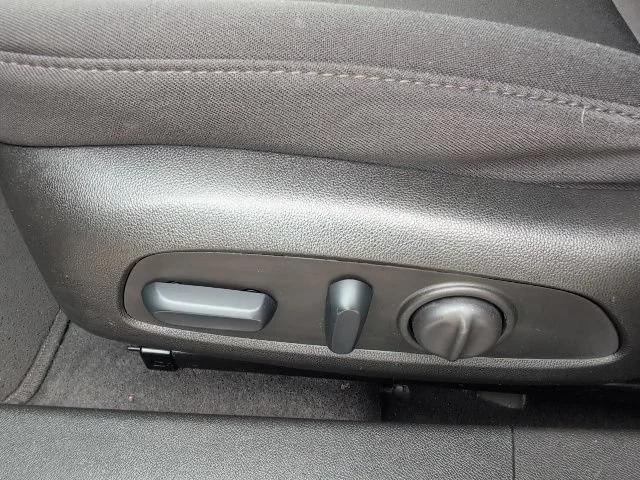 Used 2024 Mineral Gray Metallic Chevrolet 1LT image 13