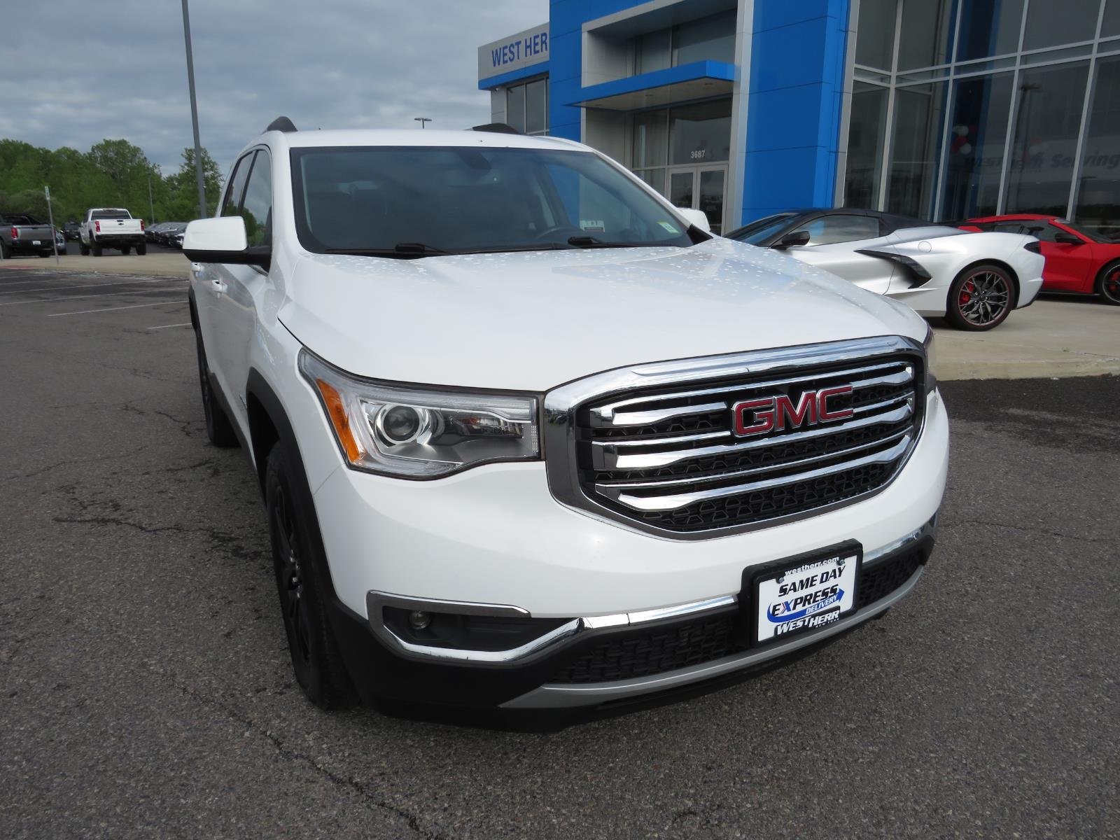 Used 2018 Summit White GMC SLT image 3