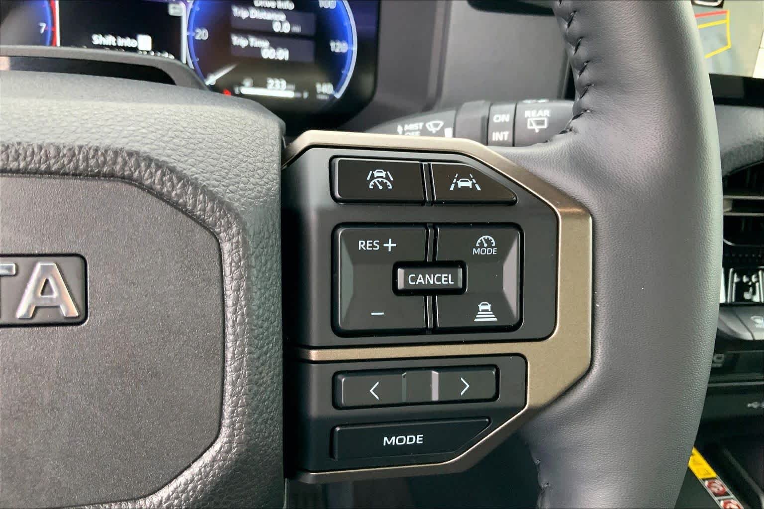 Used 2025 Ice Toyota  image 24