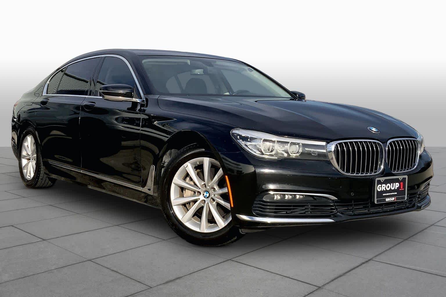 Used 2018 Jet Black BMW 740i image 3