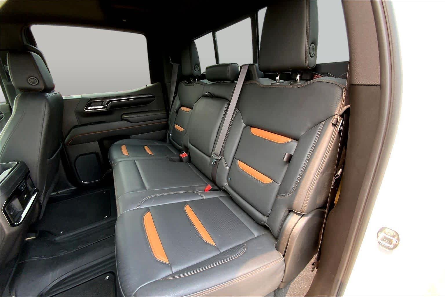 Used 2024 Summit White GMC AT4 image 19