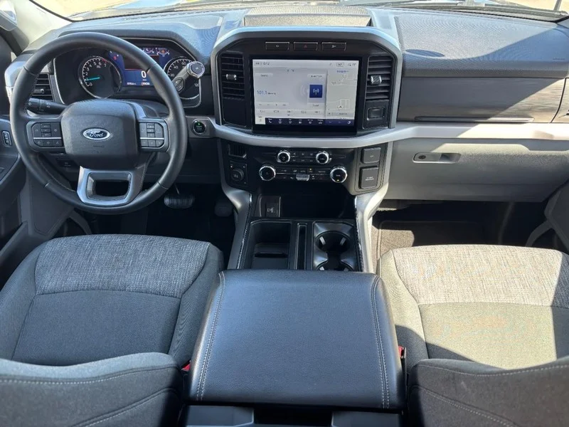Used 2023 Agate Black Metallic Ford XLT image 11