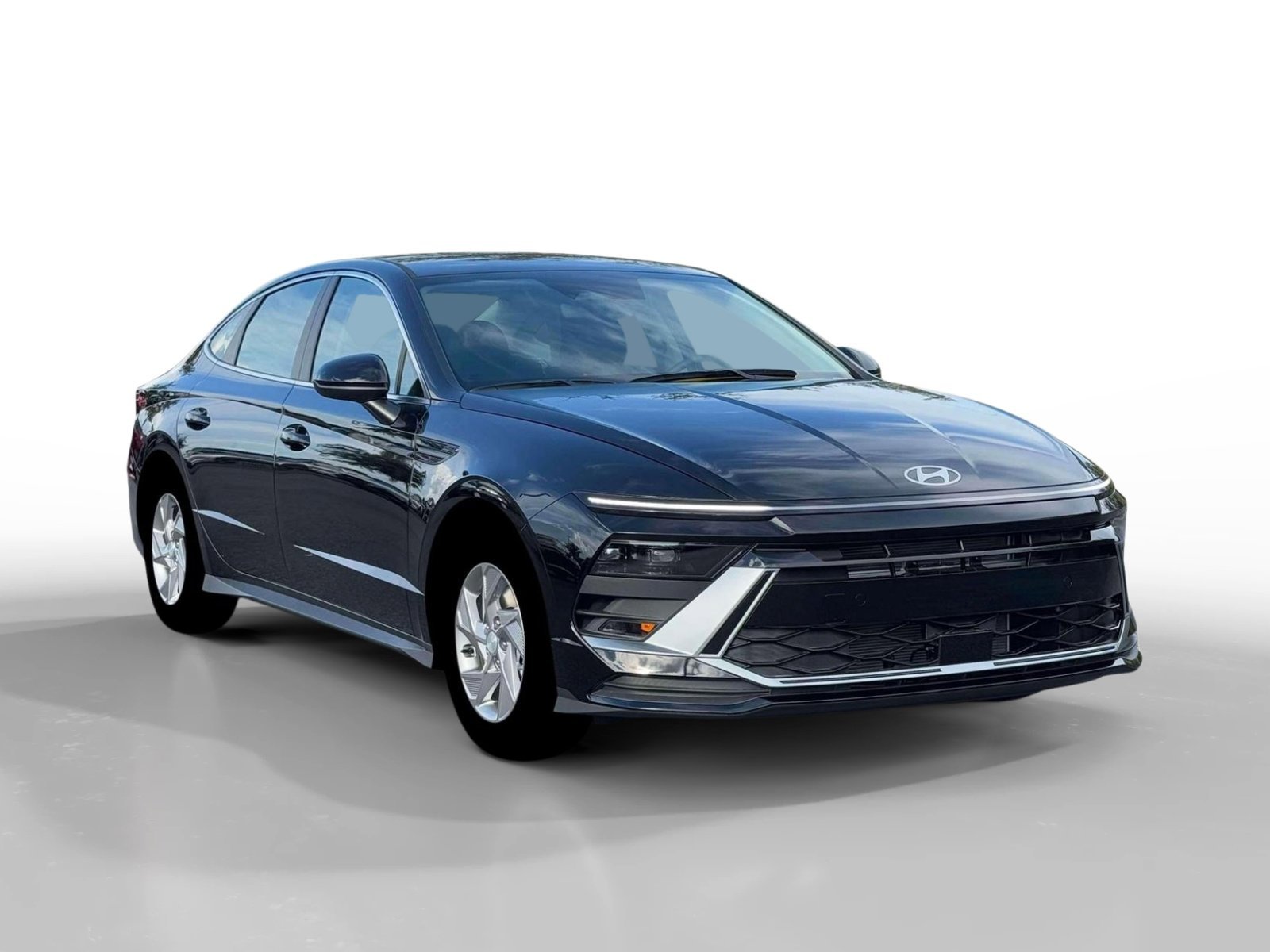 New 2026 Abyss Black Hyundai SE image 11
