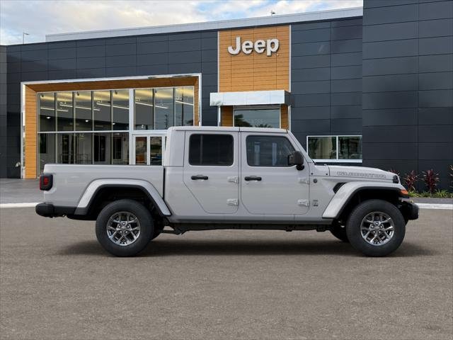 New 2026 Bright White Clear-Coat Exterior Paint Jeep 85th Anniversary Edition image 47