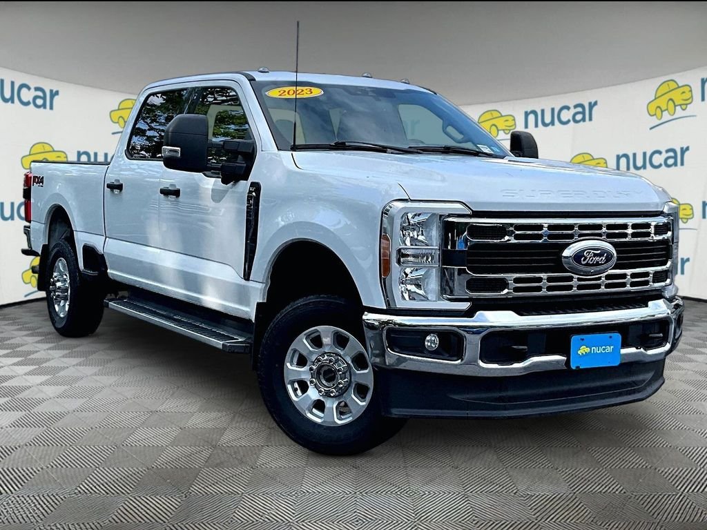 Used 2023 Oxford White Ford XLT image 1