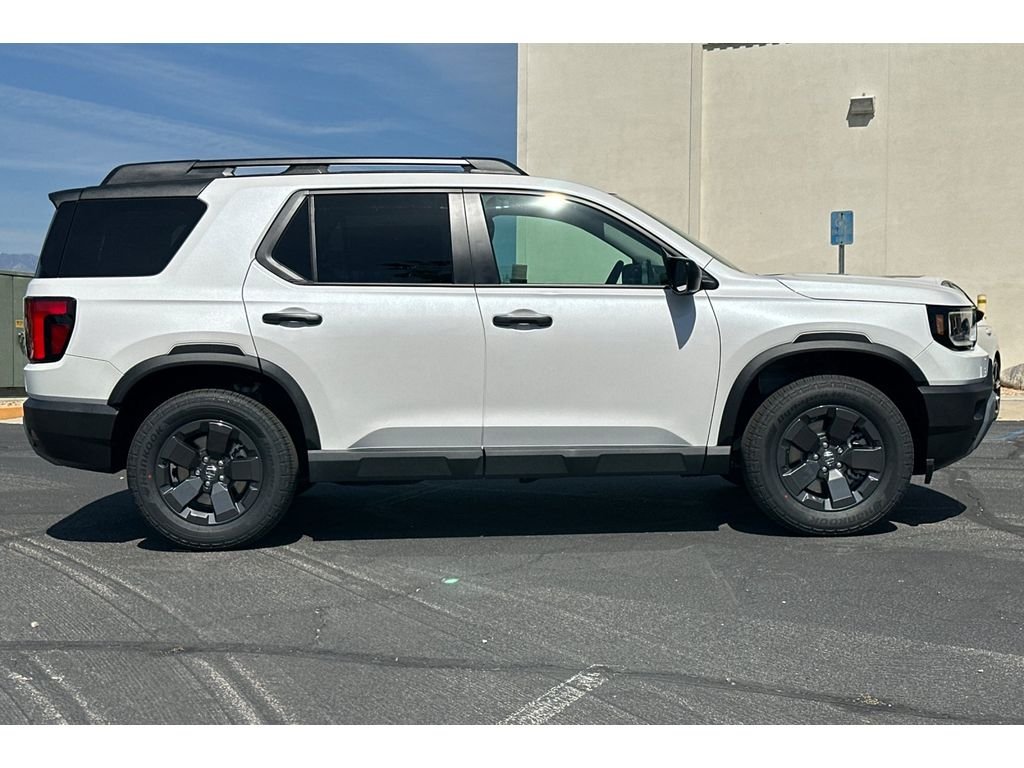 New 2026 Platinum White Pearl Honda RTL image 3