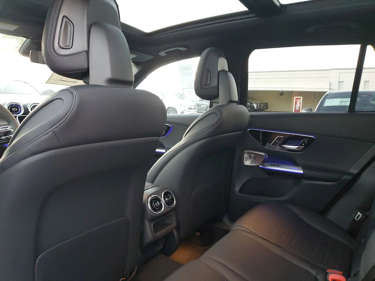 New 2026 Graphite Grey Metallic Mercedes-Benz GLC 300 image 11
