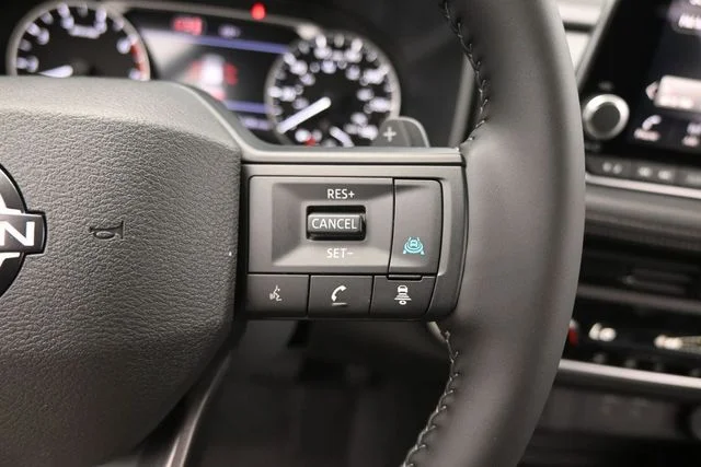 New 2026 Everest White Pearl TriCoat Nissan SV image 21